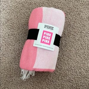 PINK festival blanket